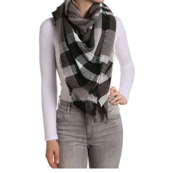 Accessories - Plaid Blanket Scarf